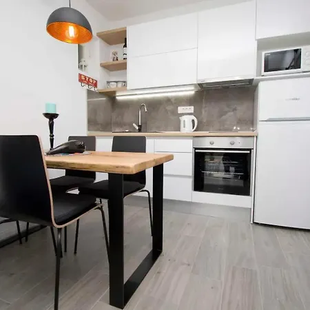 25 De Luxe Podgora (Split-Dalmatia)