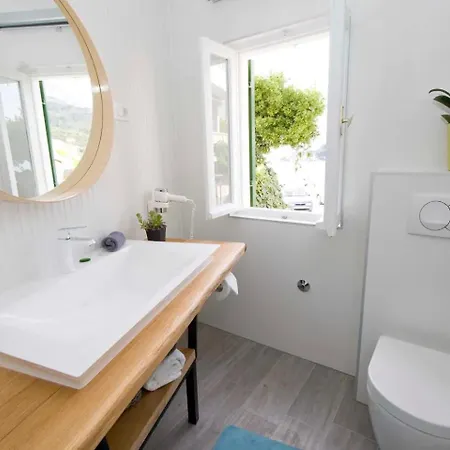 25 De Luxe Podgora (Split-Dalmatia)