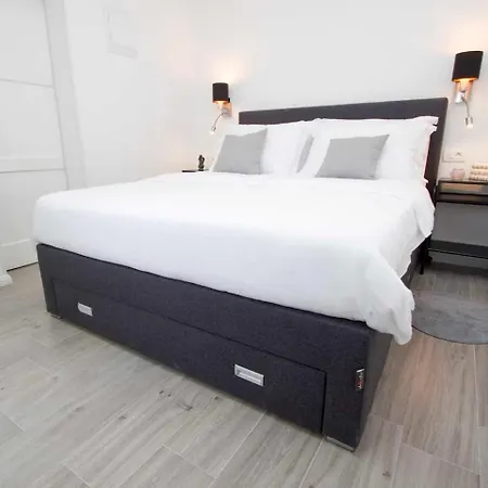 25 De Luxe Apartamento *