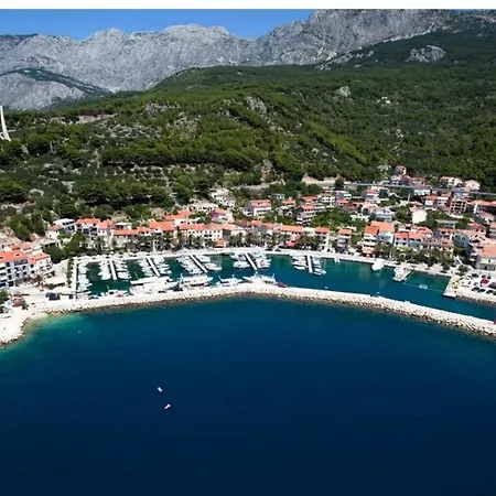 Διαμέρισμα 25 De Luxe *